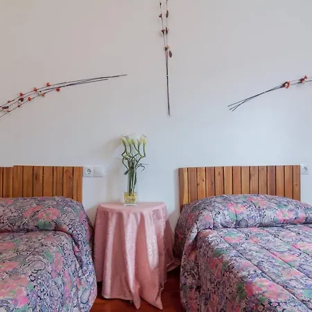 Chalet With 2 Bedrooms In Bustablado With Wonderful Mountain View And Enclosed Garden El Avellanal