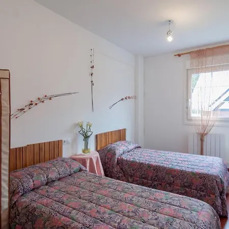 Chalet With 2 Bedrooms In Bustablado With Wonderful Mountain View And Enclosed Garden * El Avellanal